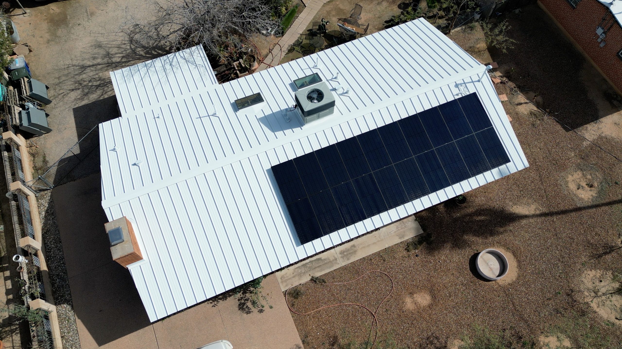Metal Roofing: Why It's the Best Choice When Going Solar - Reimagine ...